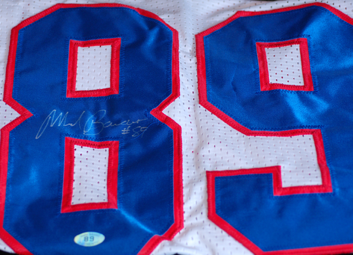 Lot Detail - Mark Bavaro Signed Giants Authentic Jersey