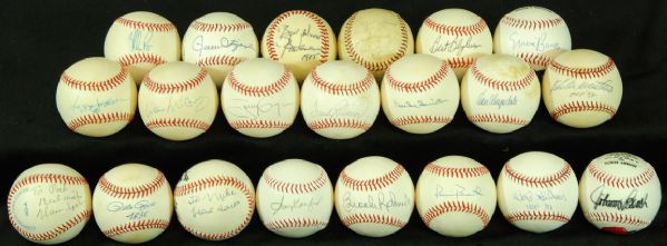 Baseball HOFer Single-Signed Baseball Group of 21 with Aaron, Koufax (PSA/DNA)