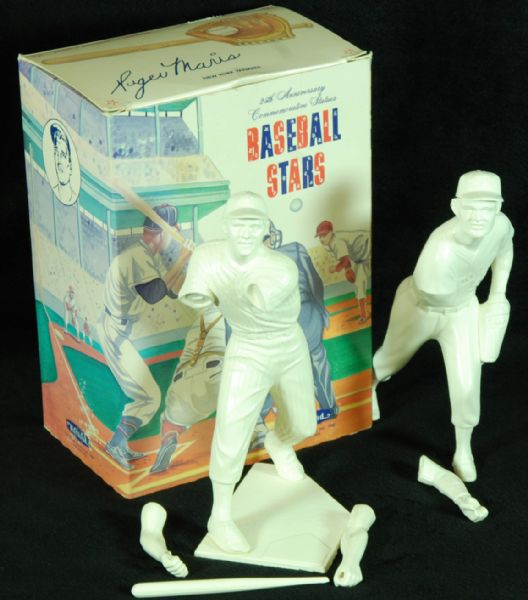Unpainted, unassembled 1989 Hartland Anniversary Statues of Drysdale and Maris (2)