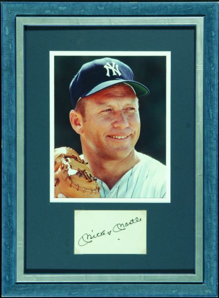 Mickey Mantle Signed Index Card with Neil Leifer Photo