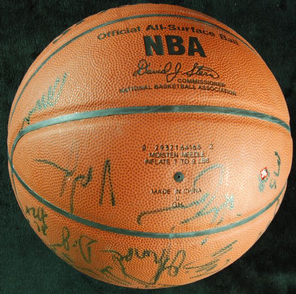 1995-96 Miami Heat Team-Signed Basketball (13 Signatures)