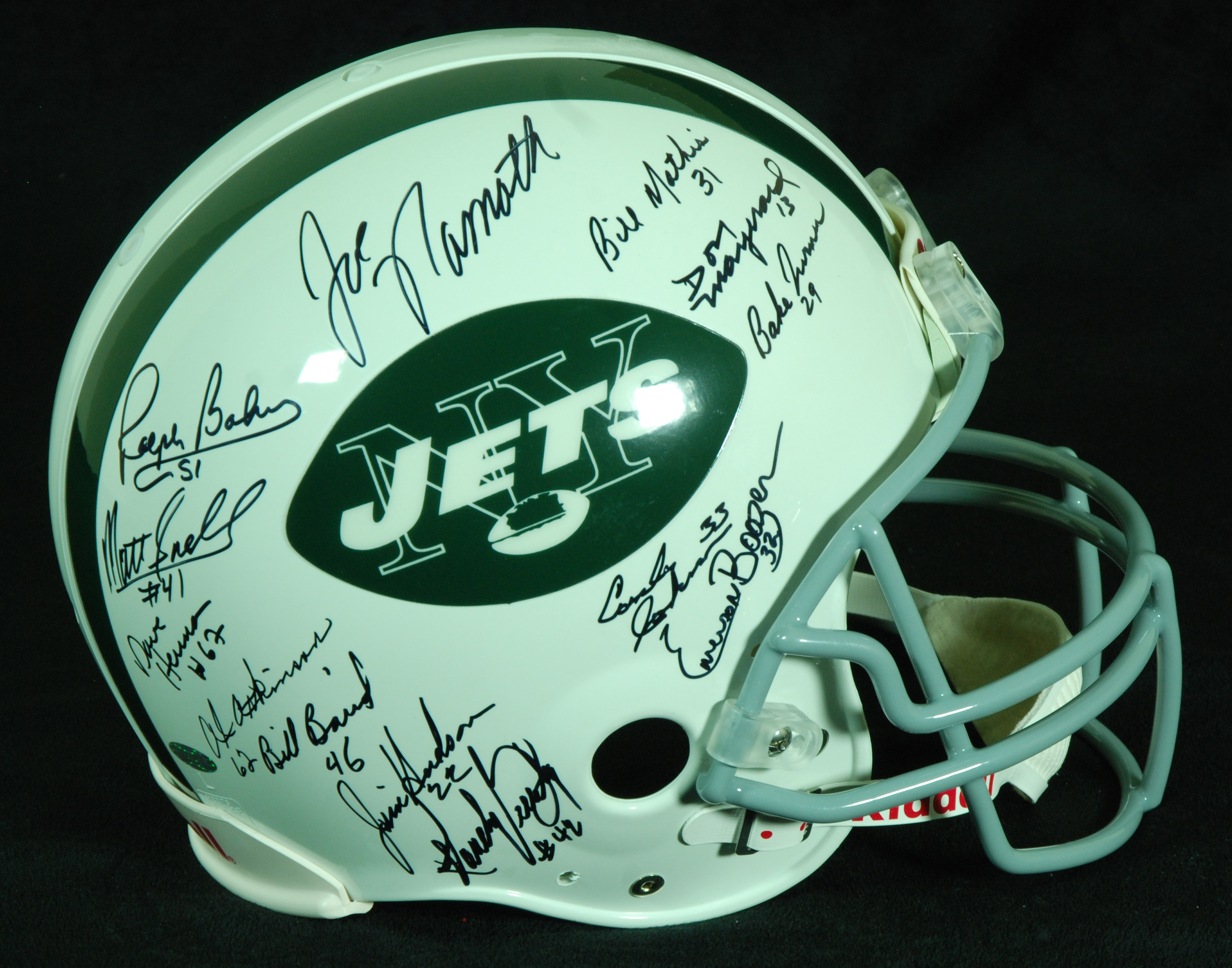 Lot Detail - 1969 Super Bowl Champion New York Jets Team Signed Super Bowl  III Commemorative Football with 24 Signatures Including Joe Namath and Don  Maynard (Steiner)