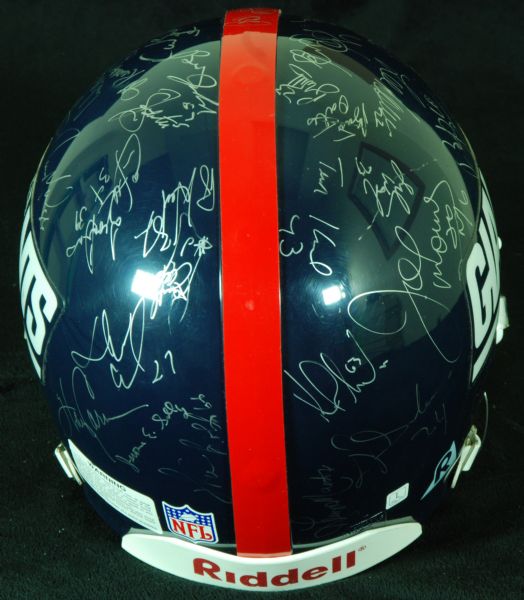 1986 New York Giants Super Bowl XXI Champions Team-Signed Giants Helmet (45 Signatures) (Steiner)