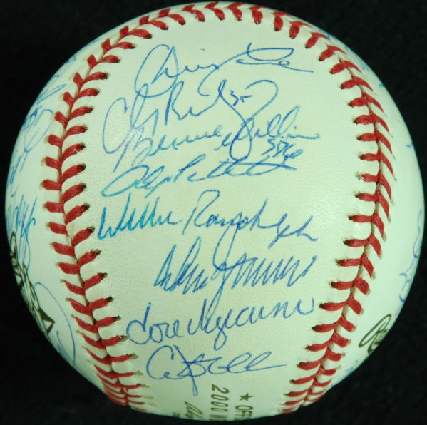 2000 New York Yankees World Champions Team-Signed World Series Baseball (32) (JSA)