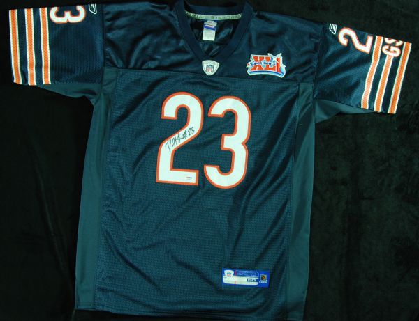 Devin hester hot sale autographed jersey