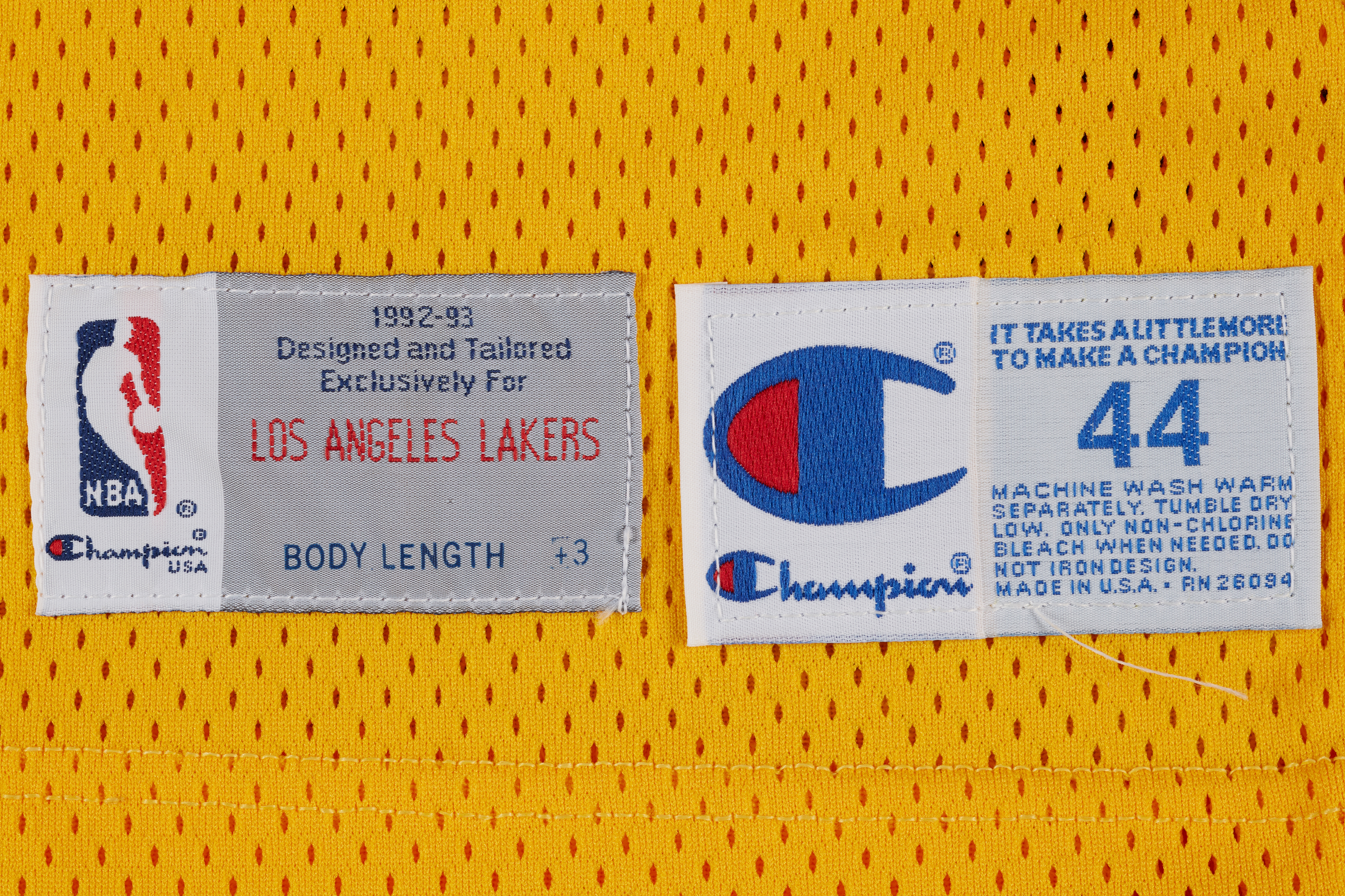 Wilt Chamberlain Signed Authentic Los Angeles Lakers Jersey PSA DNA & JSA  COA