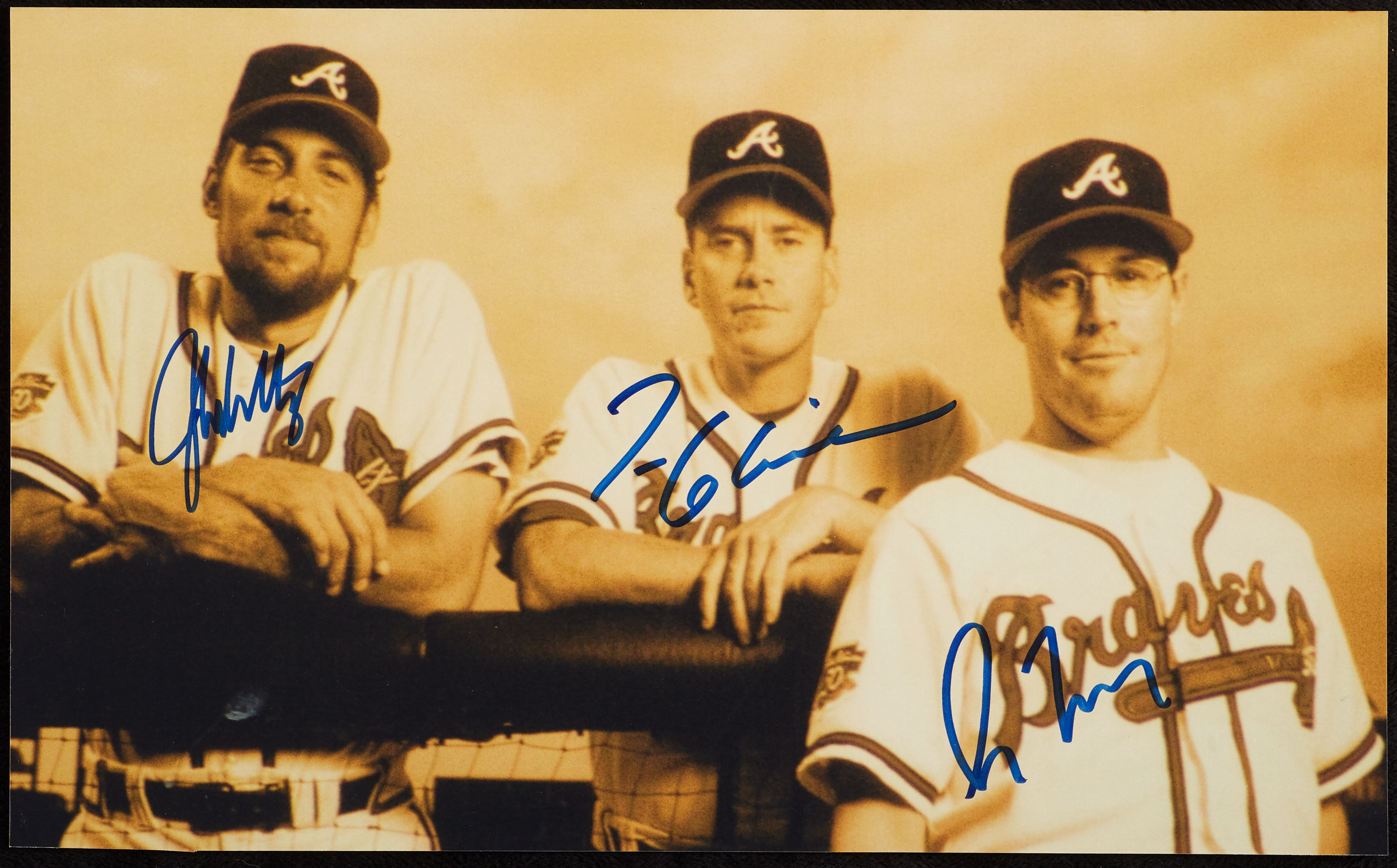 Greg Maddux John Smoltz & Tom Glavine Atlanta Braves Multi-Signed Rawlings  Baseball with Multiple Inscriptions
