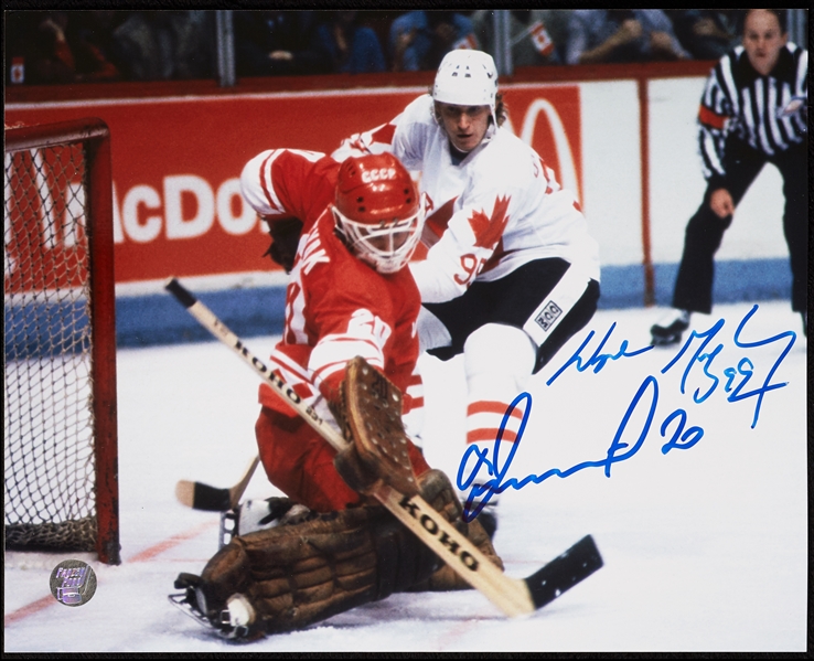 Wayne Gretzky & Vladislav Tretiak Signed 8x10 Photo (2)