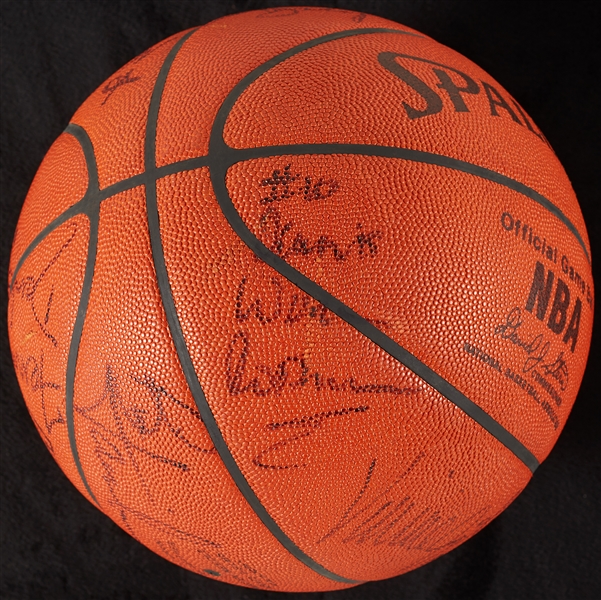 1988-89 Detroit Pistons NBA Champions Team-Signed Basketball (11) (BAS)