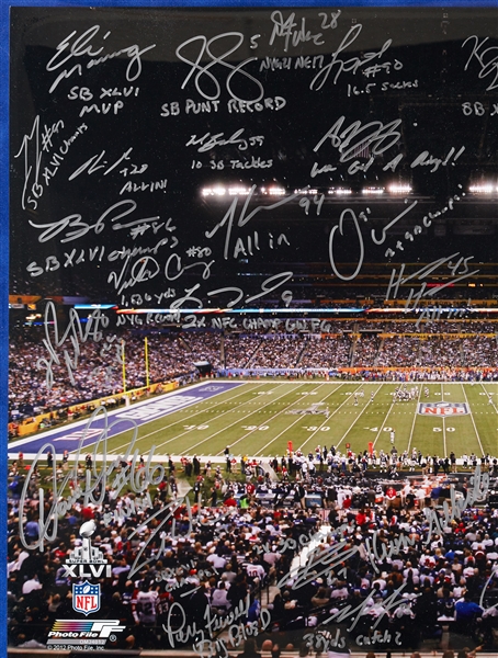 2011 New York Giants Super Bowl XLVI Champs Team-Signed 16x20 Photo (15/25) (38) (Steiner)