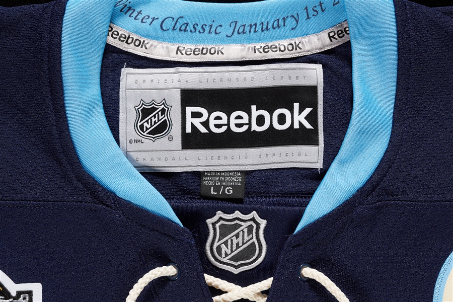 Sidney Crosby Signed Penguins Winter Classic Jersey (PSA/DNA)