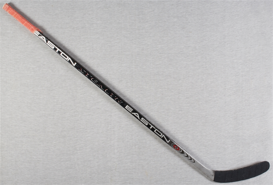 Steve Yzerman Signed & Game-Used Easton Hockey Stick (JSA)