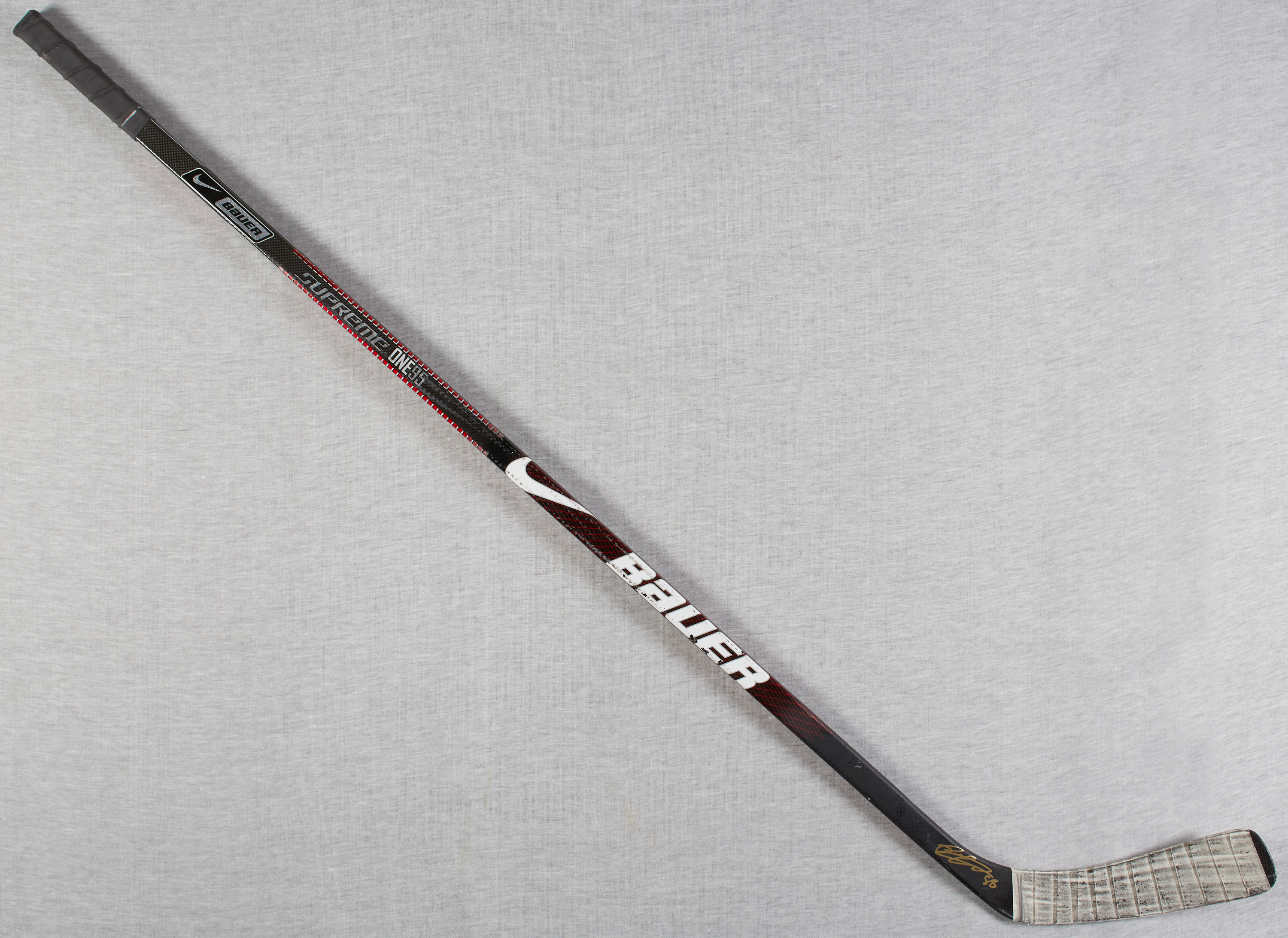 Patrick Kane Signed 2014 Game Used Hockey Stick Championship Season JSA COA