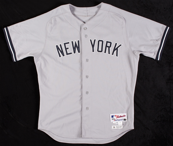 David Robertson 2013 Yankees Game-Used Jersey with 2011 Team-Issued Pants Set (MLB) (Steiner)