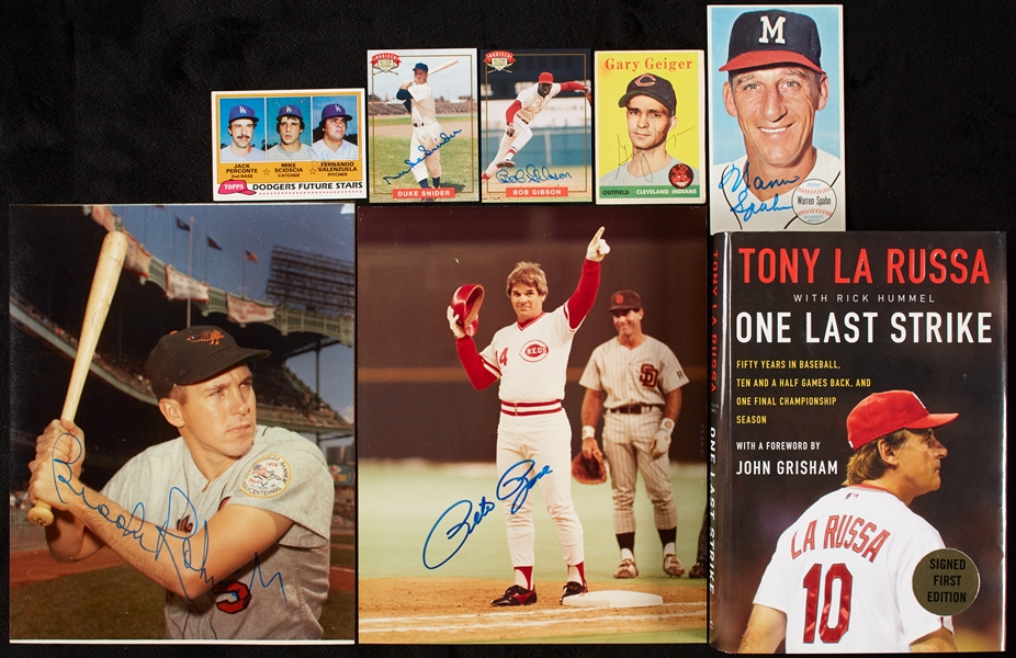 Baseball Greats Signed Collection with Mantle, Aaron, Mays (14)