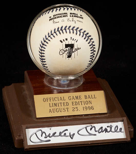 Mickey Mantle Signed Baseball Display (JSA)