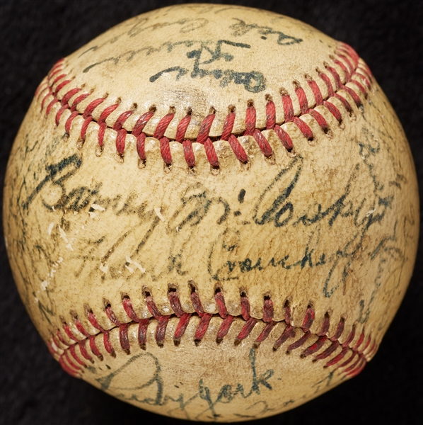 1940 Detroit Tigers AL Champs Team-Signed Baseball (32) (BAS)
