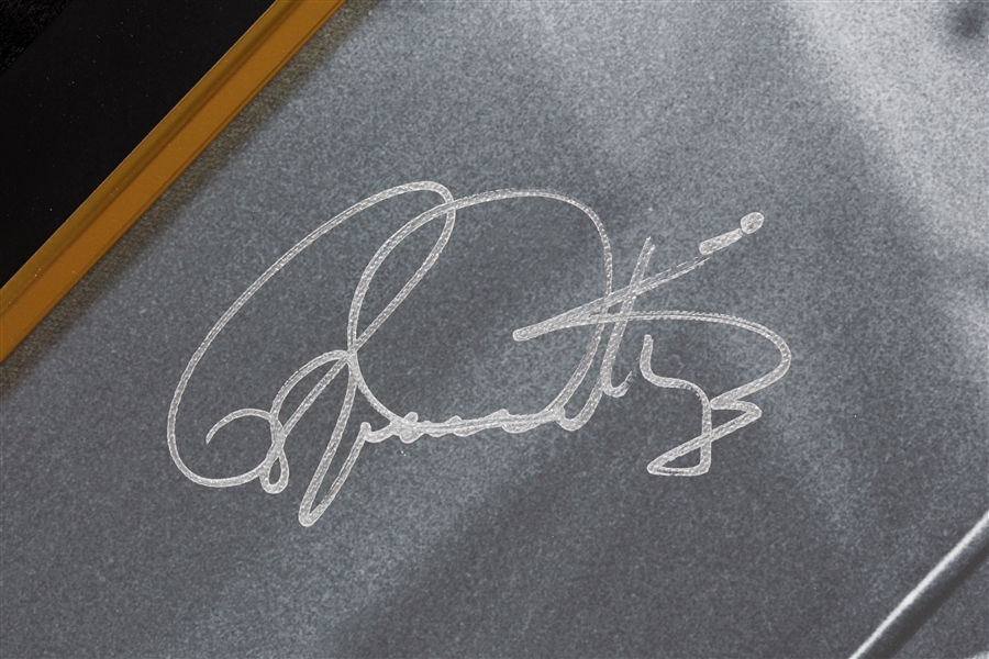 Roger Daltrey Signed 24x30 Framed Print (PSA/DNA)