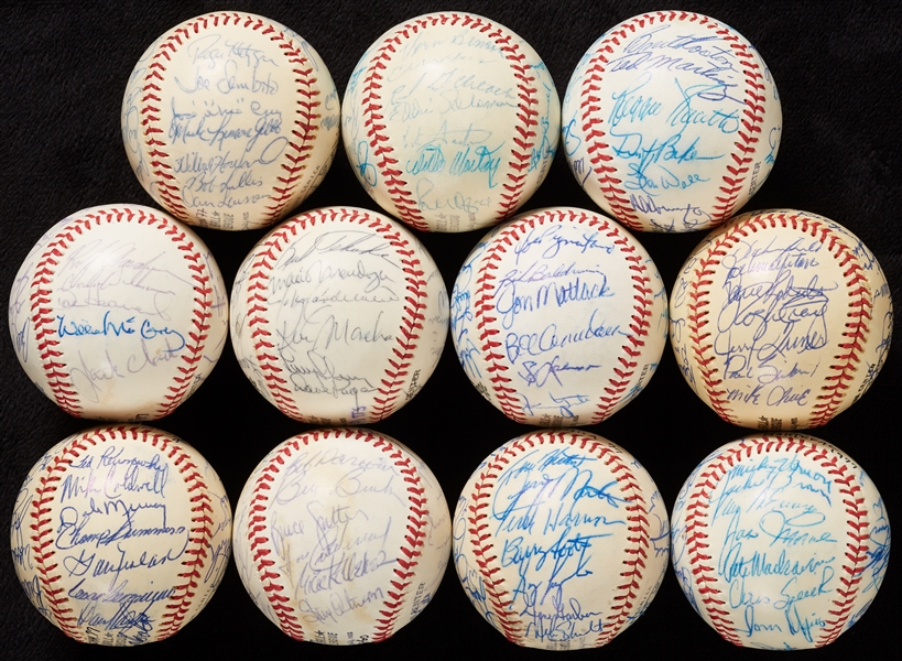 1977 National League Team-Signed Baseballs Group (11)