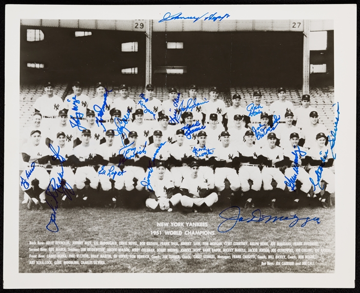 1951 New York Yankees Multi-Signed 8x10 Team Photo with DiMaggio (18) (BAS)