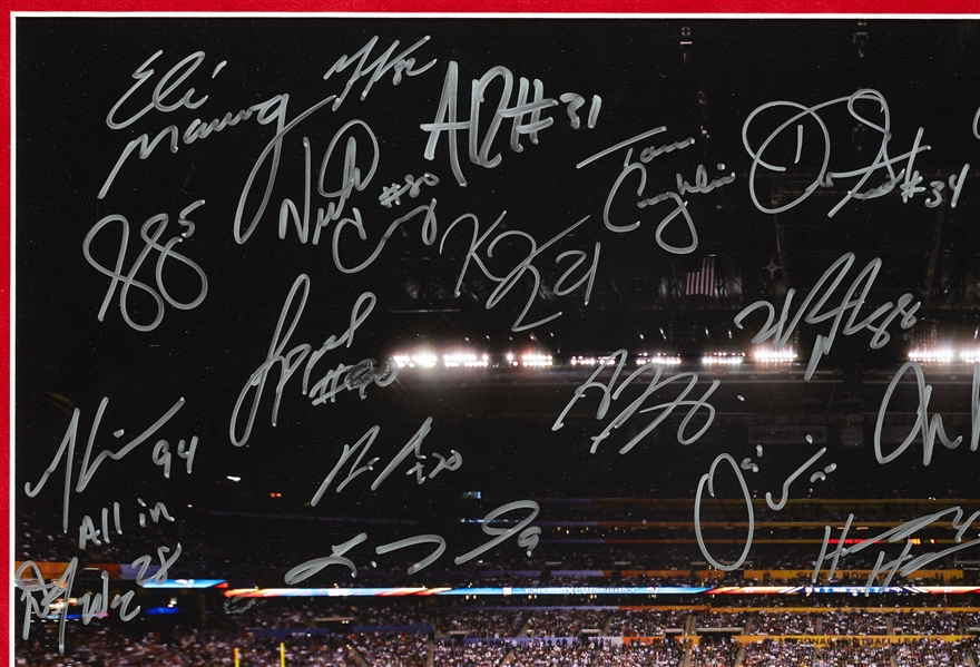 2011 NY Giants Super Bowl XLVI Champs Team-Signed 16x20 Framed Photo (38) (Steiner)