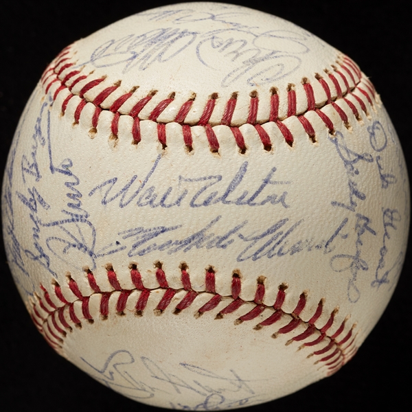 1964 National League All-Star Team-Signed ONL Baseball with Roberto Clemente (26) (BAS)