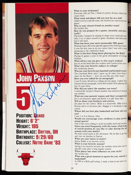 1989-90 Chicago Bulls NBA Champions Team-Signed Yearbook with Michael Jordan, Pippen (14) (BAS)