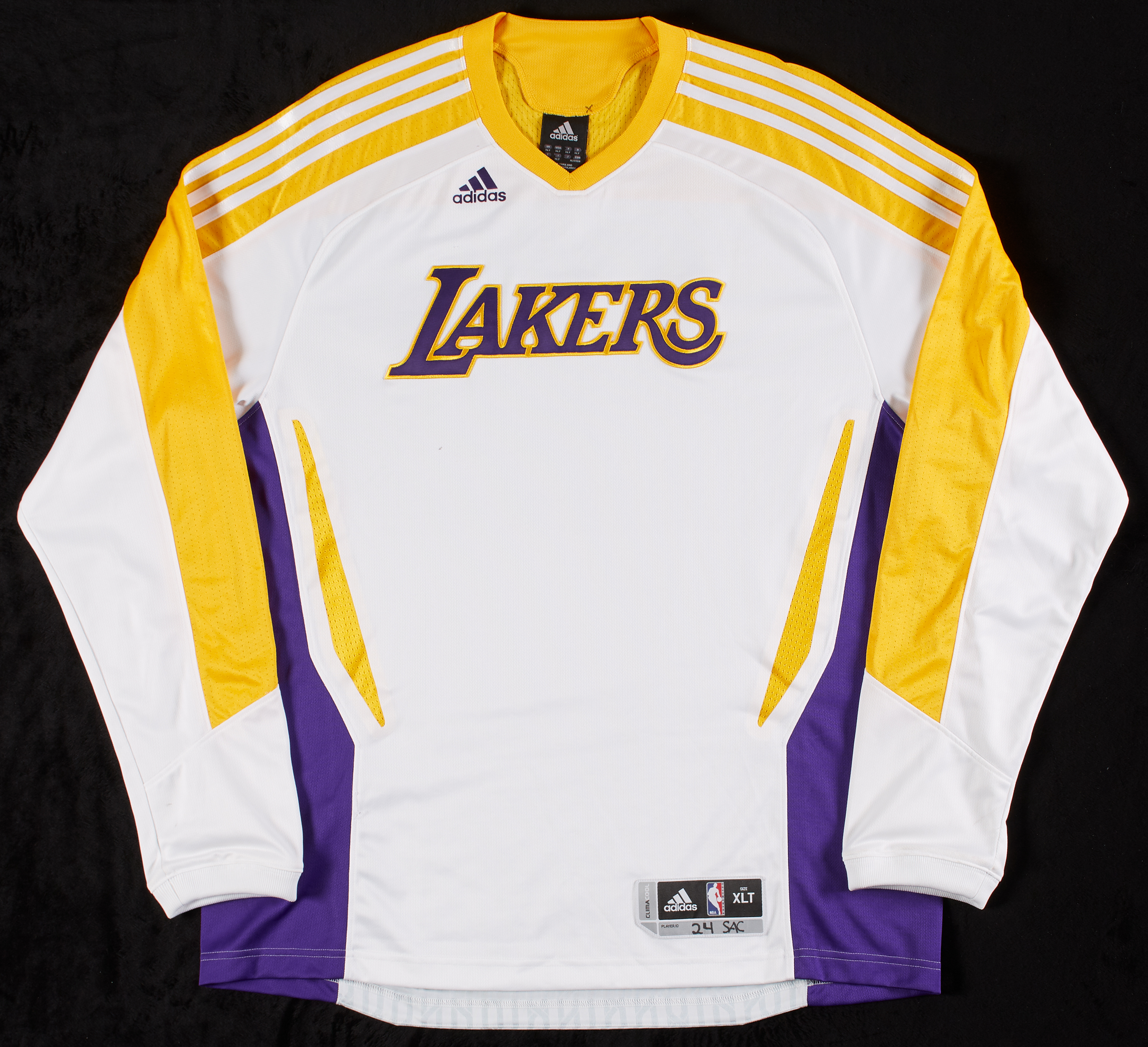 Lot Detail - Los Angeles Lakers Long Sleeve Warm-Up Shooting Shirt  Attributed to Kobe Bryant (Grey Flannel)