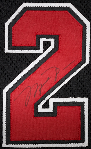 Michael Jordan Signed Bulls Jersey in Frame (UDA) (BAS)