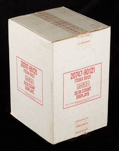 1990-91 SkyBox Series 1 Basketball Wax Box Case (20)