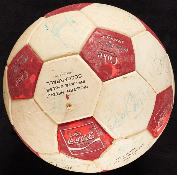 1980 New York Cosmos NASL Champs Team-Signed Ball with Pele (BAS)