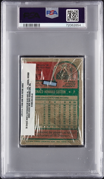 1975 Topps Baseball Cello Pack - Jim Palmer Top; Don Sutton Back (Graded PSA 8)