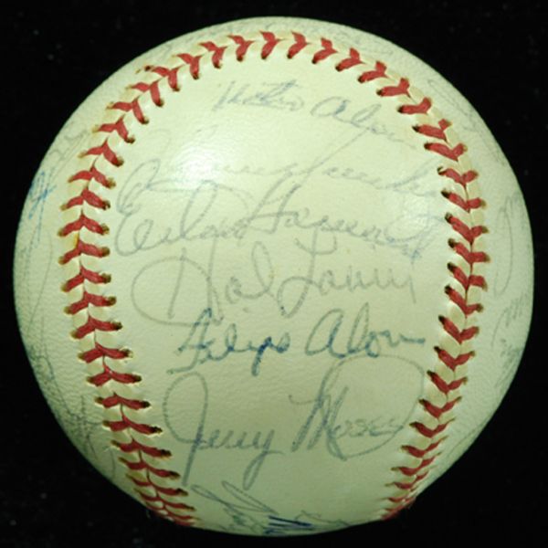 1973 New York Yankees Team-Signed Baseball (30 Signatures) with Munson (PSA/DNA)