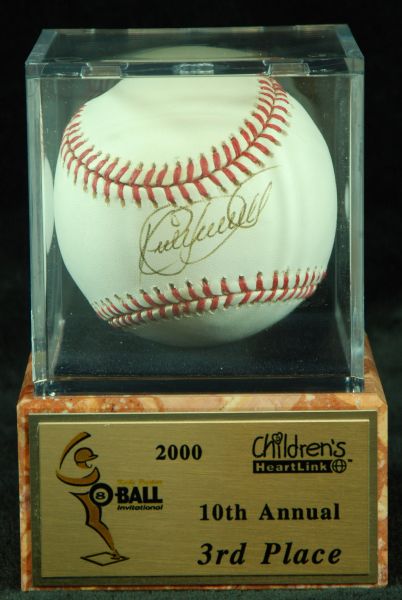 Kirby Puckett 8-Ball Tournament Trophy with Single-Signed Baseball