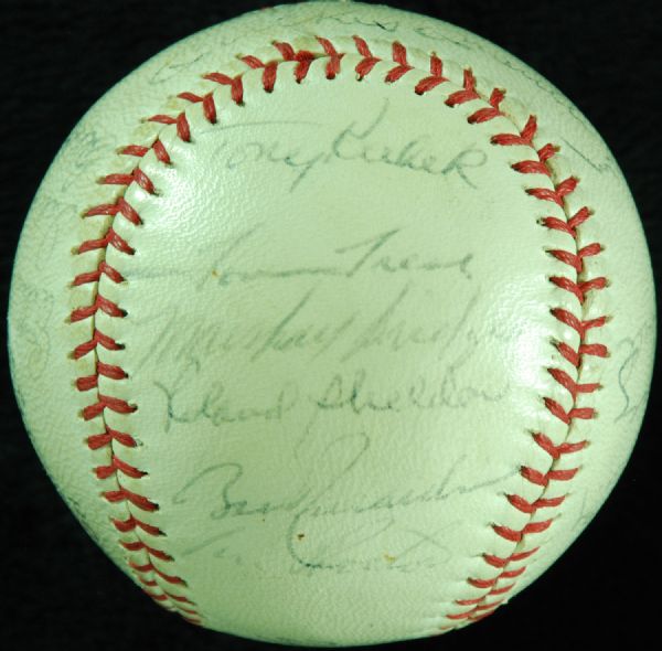 1962 New York Yankees Team-Signed Baseball (23 Signatures)