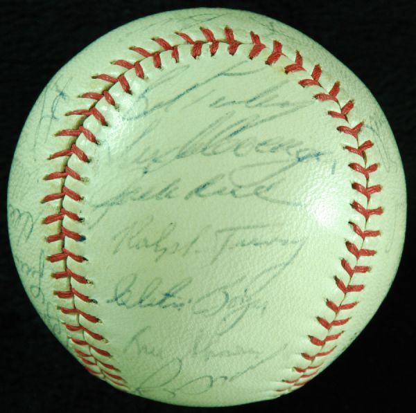 1962 New York Yankees Team-Signed Baseball (23 Signatures)