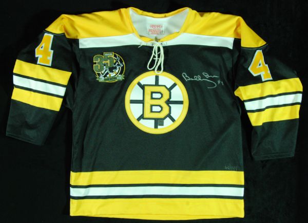 Bobby Orr Signed Bruins 35th Anniversary Jersey (Great North Road) (PSA/DNA)