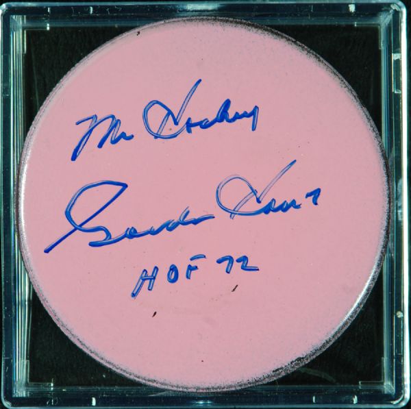 Gordie Howe Signed Pink Puck Mr. Hockey HOF 72