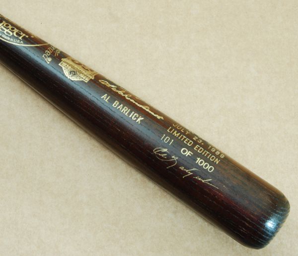 Johnny Bench & Carl Yastrzemski Signed 1989 Hall of Fame Brown Bat