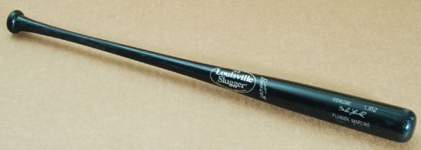 Mike Lowell 2001-05 Game-Used Louisville Slugger Bat