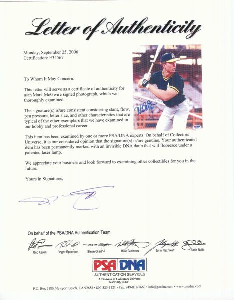 Mark McGwire Signed 8x10 Photo (PSA/DNA)