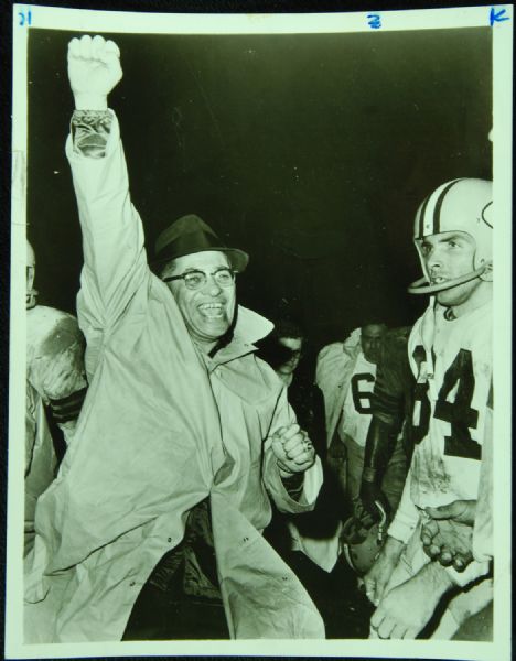 1960s Vince Lombardi Celebrating Original 7x9 Photo