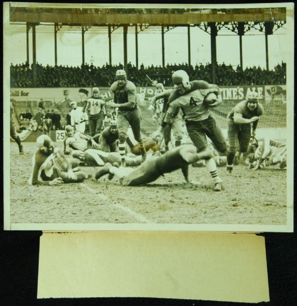 1936 Packers Beat Giants with Tuffy Leemans Original 9x7 Photo