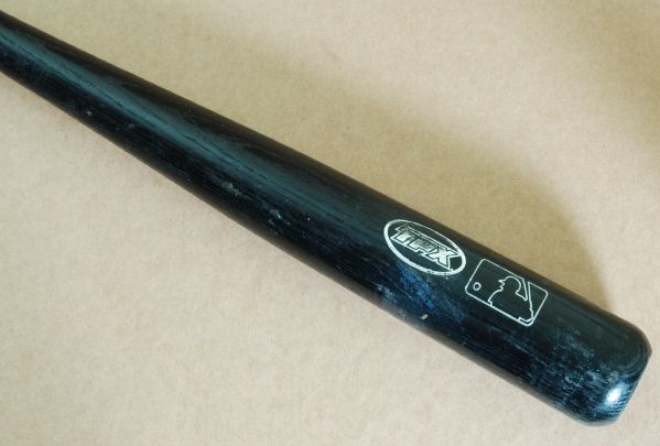 Rickey Henderson 2001 Game-Used Louisville Slugger Bat (GAI Bushing)