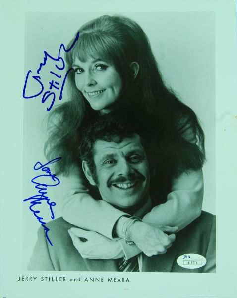 Jerry Stiller & Anne Mears Signed 8x10 Photo (JSA)