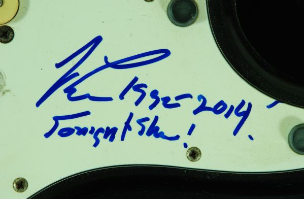 Jay Leno Signed Guitar Inscribed Tonight Show 1992-2014 (PSA/DNA)