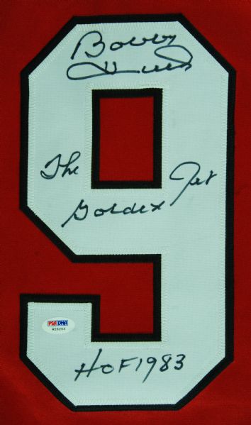 Bobby Hull Signed Blackhawks Jersey The Golden Jet HOF 1983 (PSA/DNA)