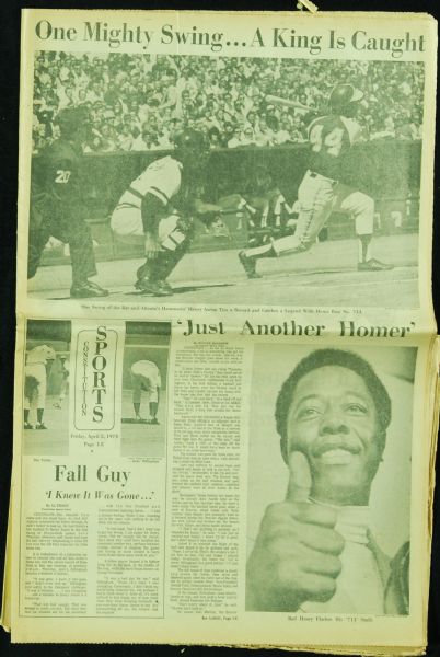 Hank Aaron Ties & Breaks Babe Ruth's HR Records Original Newspapers (2)