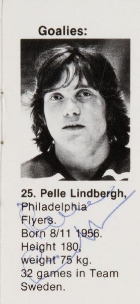 Pelle Lindbergh & 1981 Swedish Hockey Team Signed Hockey Yearbook 
