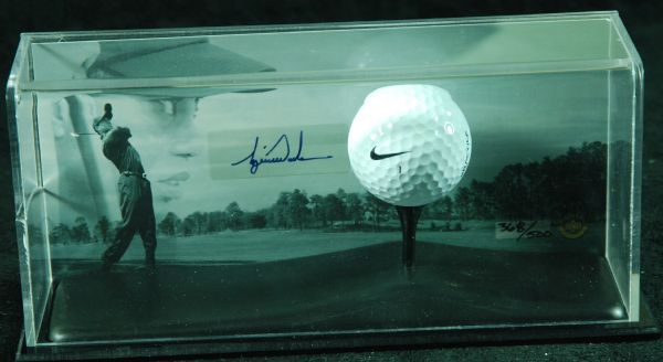 Tiger Woods Signed Golf Ball Display (368/500) (UDA)